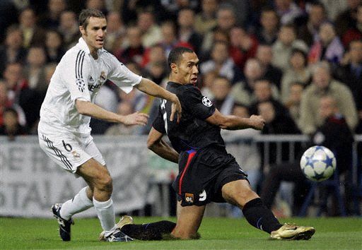 爷青回，维耶里社媒晒与大罗、巴乔、托蒂、卡纳瓦罗等人合照（传奇同框！维耶里社媒晒与大罗、巴乔、托蒂、卡纳瓦罗等合照）