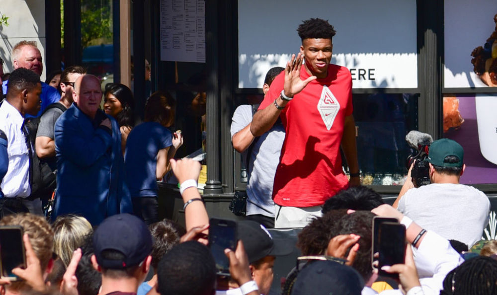 203场63球，福登英超生涯进球数已超越贝克汉姆和亚亚-图雷（福登英超生涯203战63球，进球数已超贝克汉姆与亚亚-图雷）