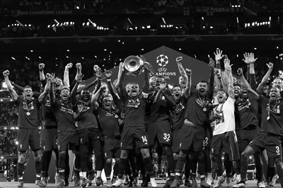 球棒收起来！Kanavi：大家打得很好，没有整顿纪律的必要（别敲打了！Kanavi：队伍表现出色，无需再整顿纪律）