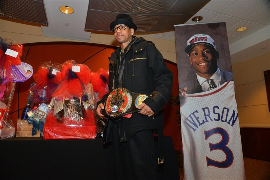 卡拉格”内涵“萨拉赫训练照：从未像今晚这样渴望利物浦赢球（卡拉格调侃萨拉赫训练照：从未像今晚这样盼望利物浦获胜）