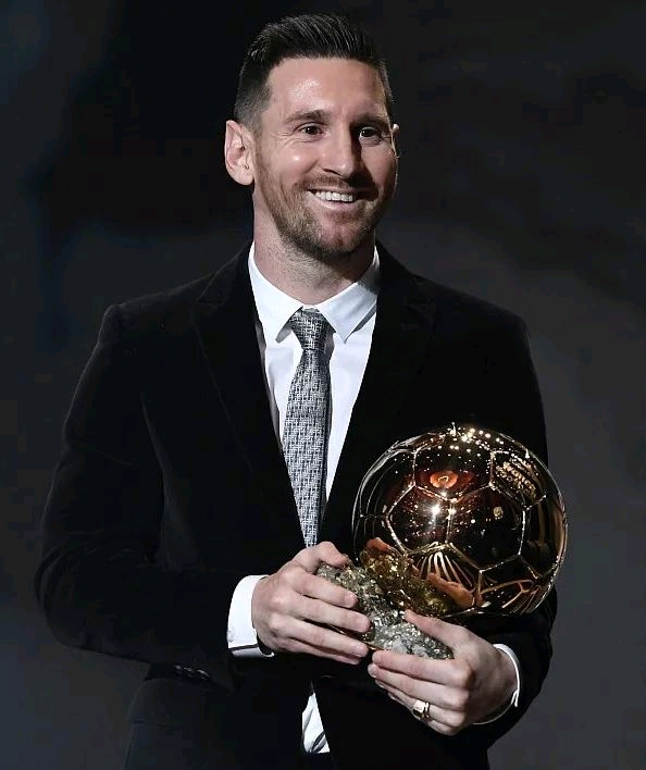 喜忧参半：队报盘点法国国脚们近一个月的表现（状态参差：队报梳理法国国脚近月表现）