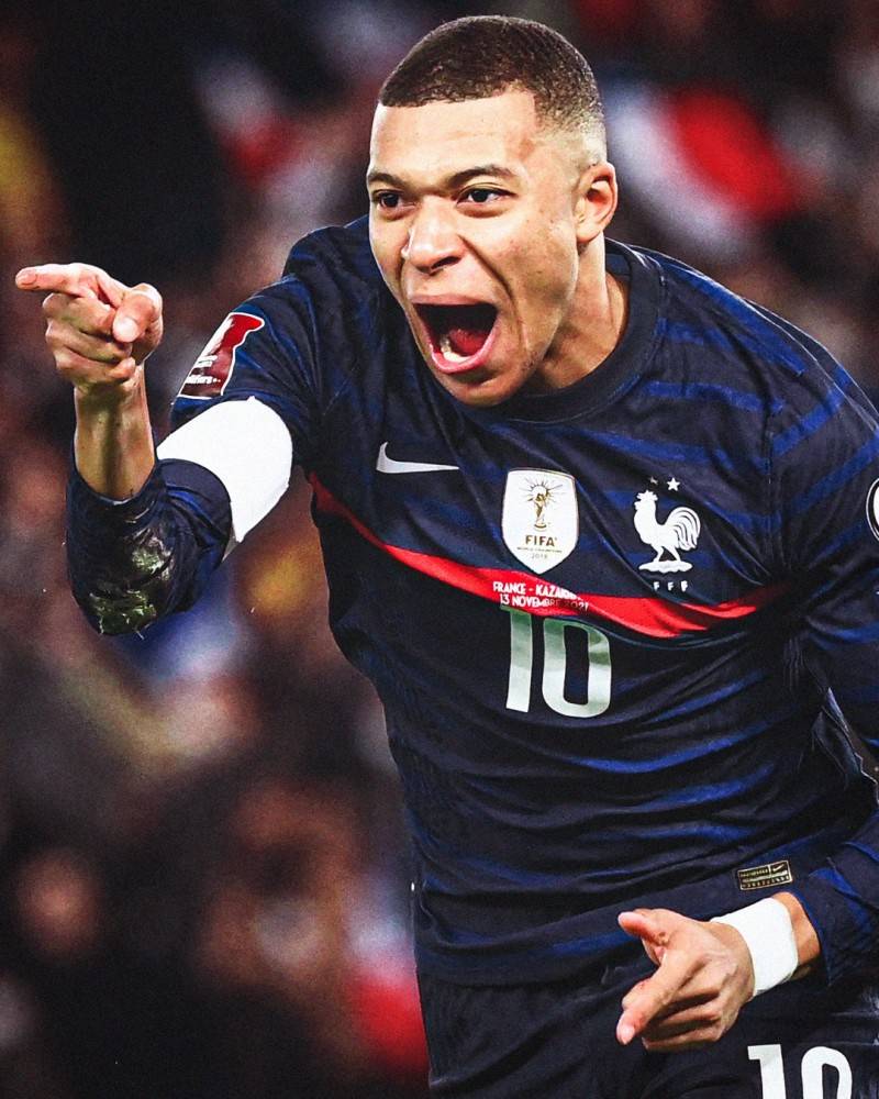 利物浦官方：伊萨克踝关节损伤+腓骨骨折，已于今日接受手术（利物浦官宣：伊萨克踝伤并腓骨骨折，今日已接受手术治疗）