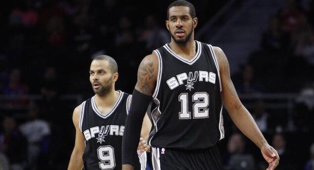 龙塞罗：巴萨这么多年都在演同样剧本，他们给裁判的钱还太少（龙塞罗：巴萨多年如出一辙，连给裁判的钱都嫌少）