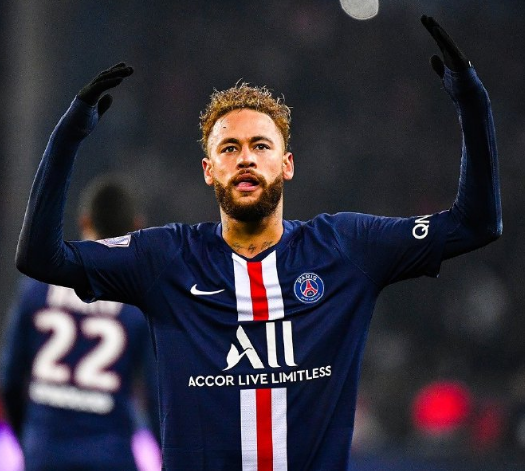 官方和三个媒体平台评选的2025中超最佳球员、教练、阵容对比（2025中超最佳球员、教练与阵容：官方与三大平台评选对比）