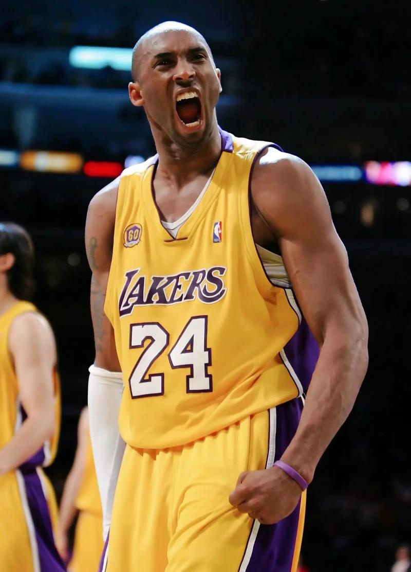 西班牙人vs比利亚雷亚尔：卡夫雷拉、多兰首发，帕尔特伊、赫拉德-莫雷诺出战（西班牙人战比利亚雷亚尔：卡夫雷拉、多兰先发，帕尔特伊、赫拉德-莫雷诺登场）