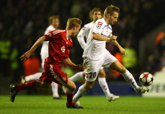 黄雅琼&刘雨辰今日大婚！马龙、王楚钦、樊振东等人送上祝福（黄雅琼与刘雨辰今日喜结连理，马龙王楚钦樊振东等纷纷送祝福）