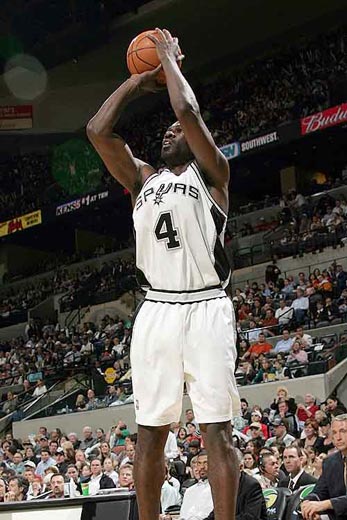 跟队：弗拉霍维奇伤情不乐观，很可能缺阵5-6周甚至更长时间（跟队：弗拉霍维奇伤势不容乐观，恐将缺阵5-6周乃至更久）